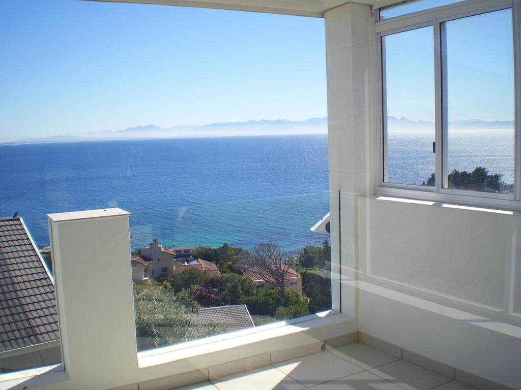 ホテル Penguinden - Load-Shedding Free Simonʼs Town 部屋 写真
