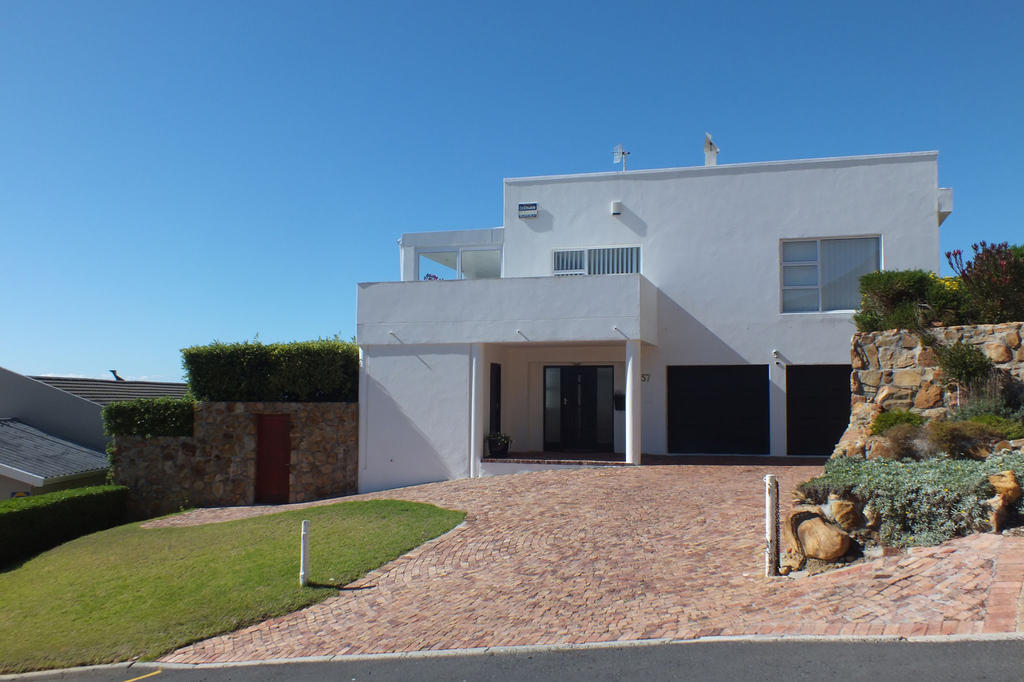 ホテル Penguinden - Load-Shedding Free Simonʼs Town エクステリア 写真